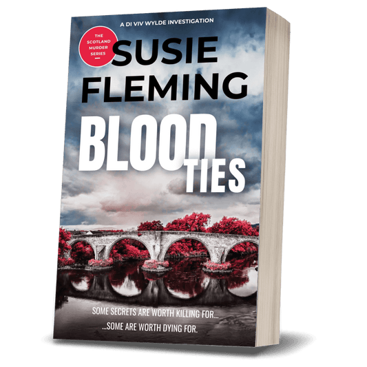 Blood Ties book cover by Susie Fleming, lesbian crime fiction (Ruby Scott pen name)