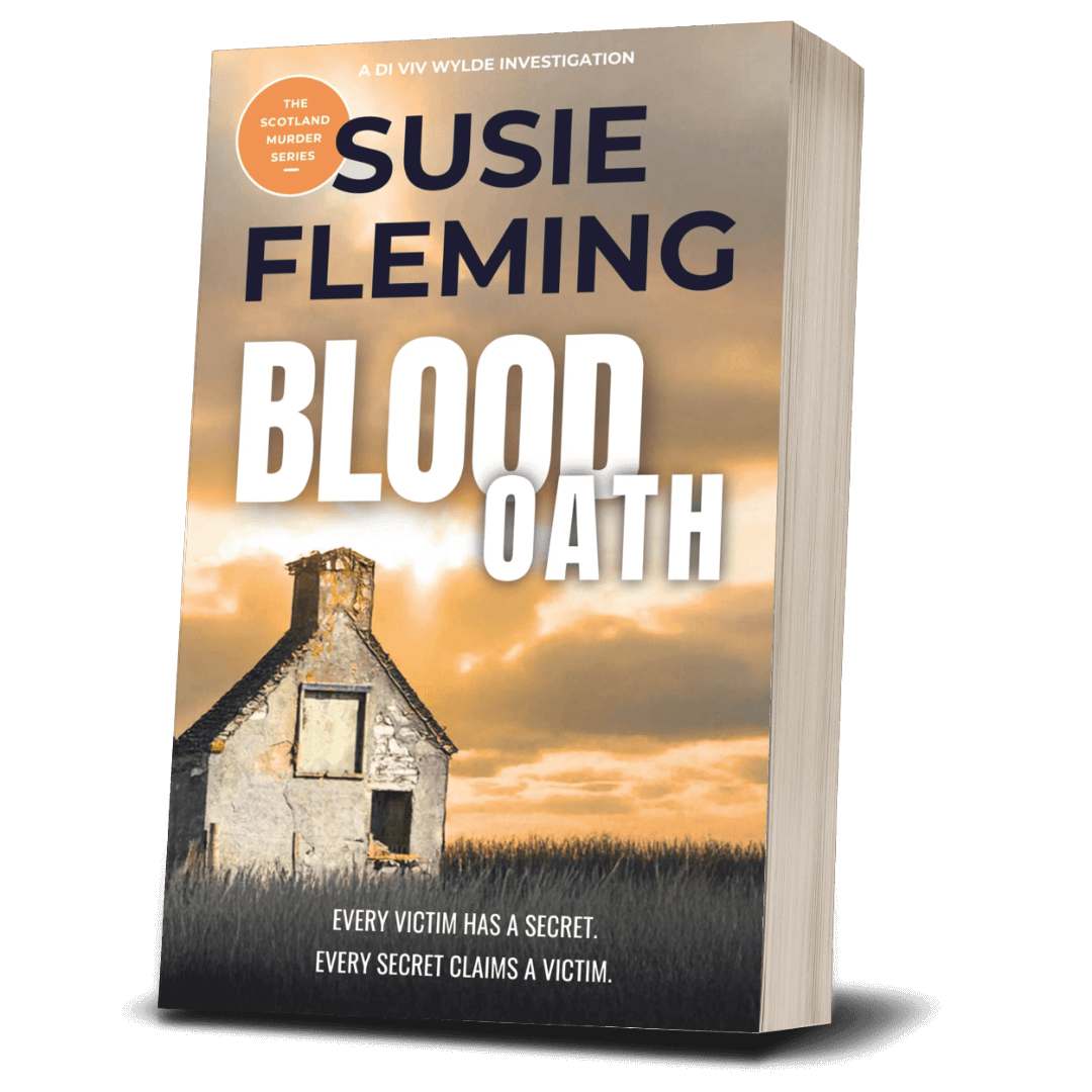 Blood Oath book cover by Susie Fleming, lesbian crime fiction (Ruby Scott pen name)